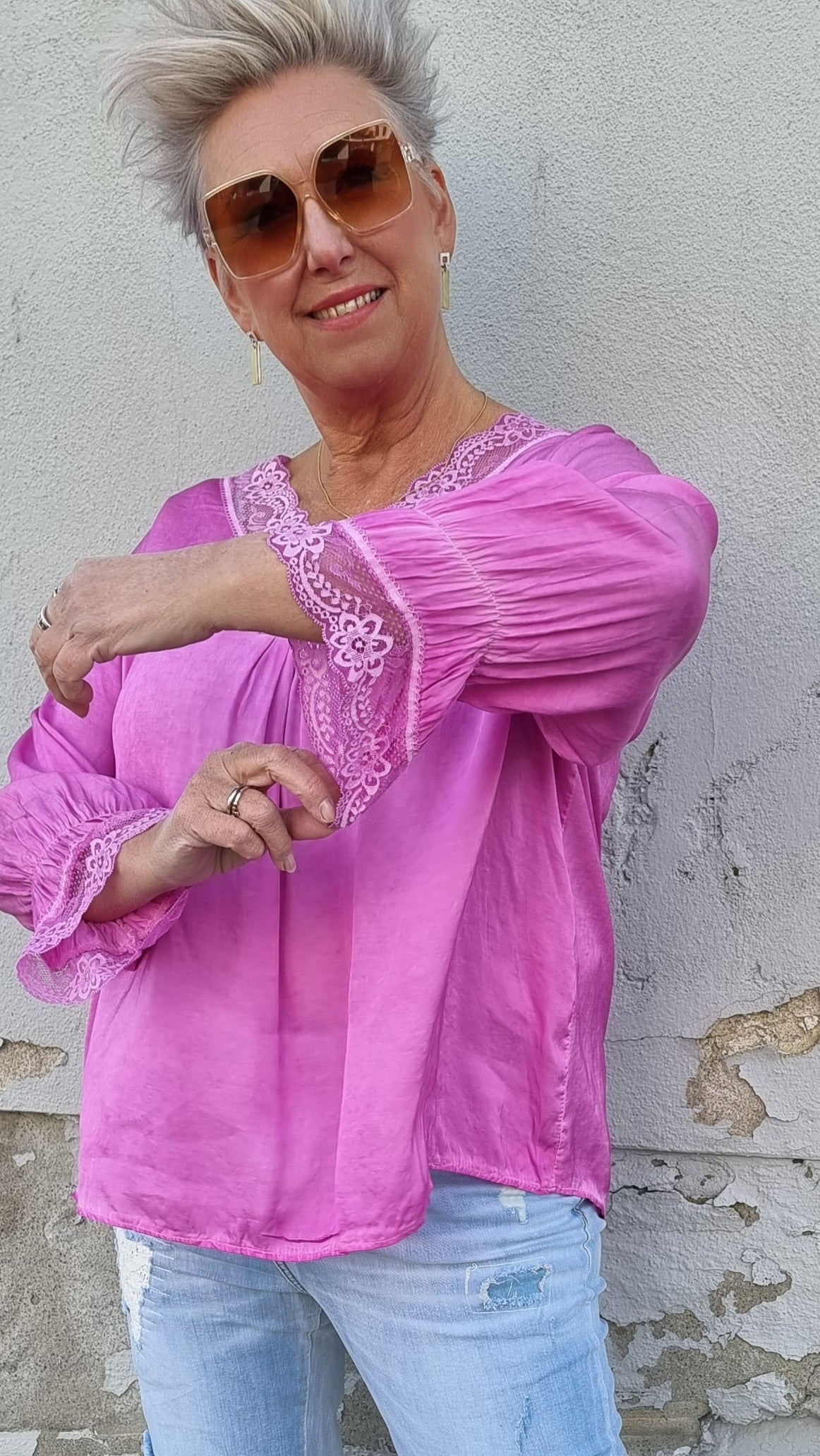 Fiona bluse med blonder rosa