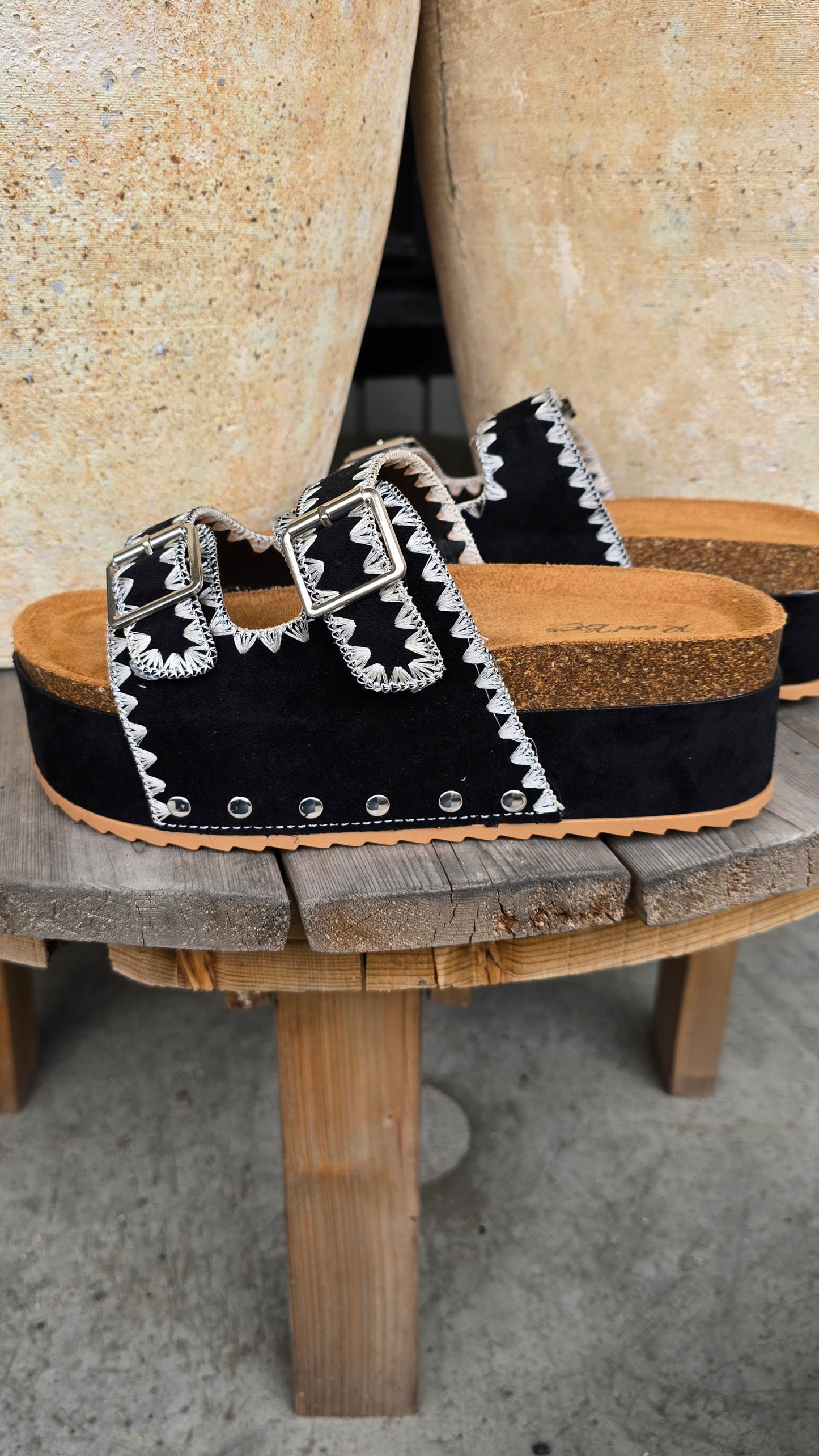 Steffanie platå sandal sort