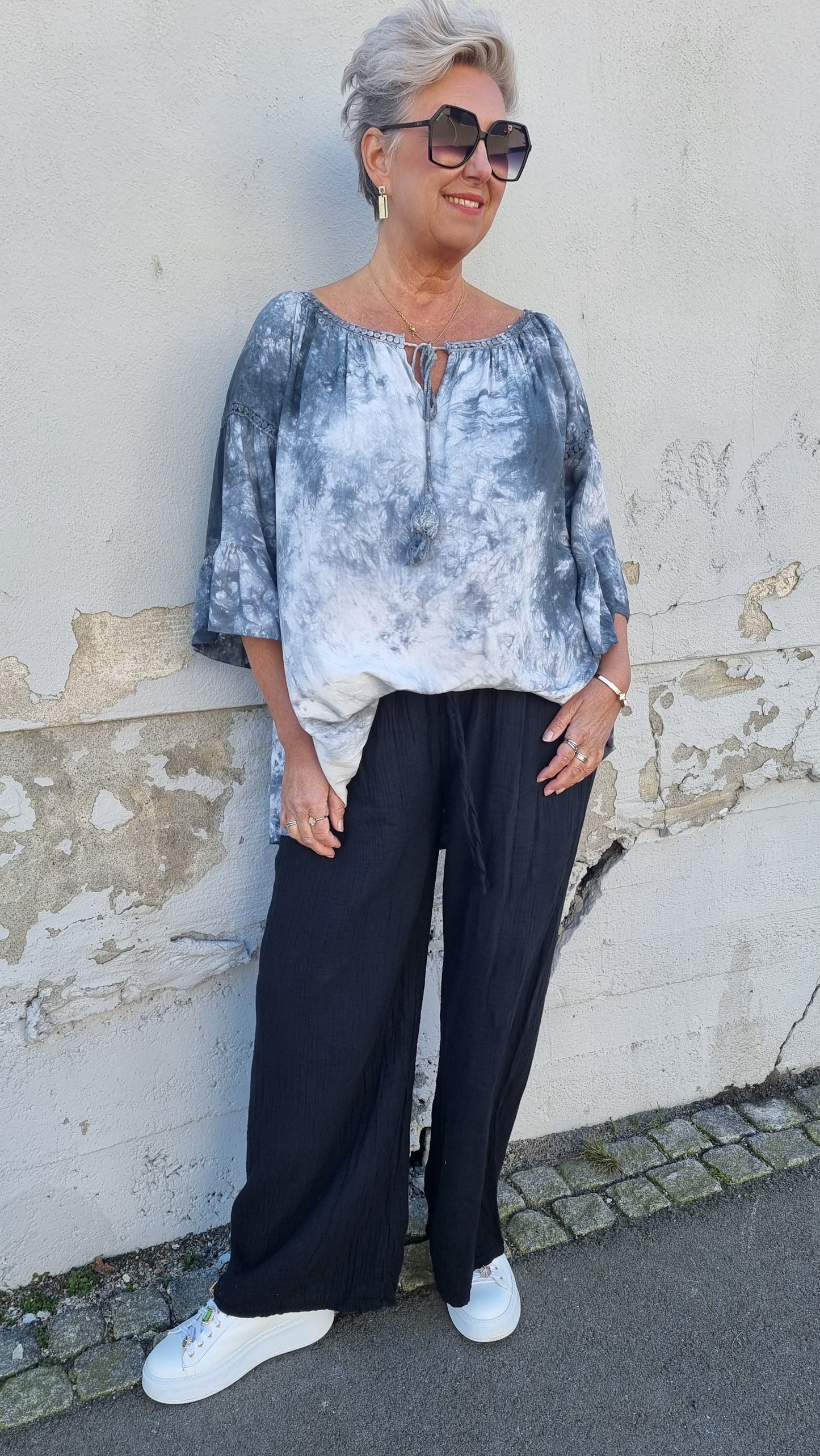 Mona bluse sort