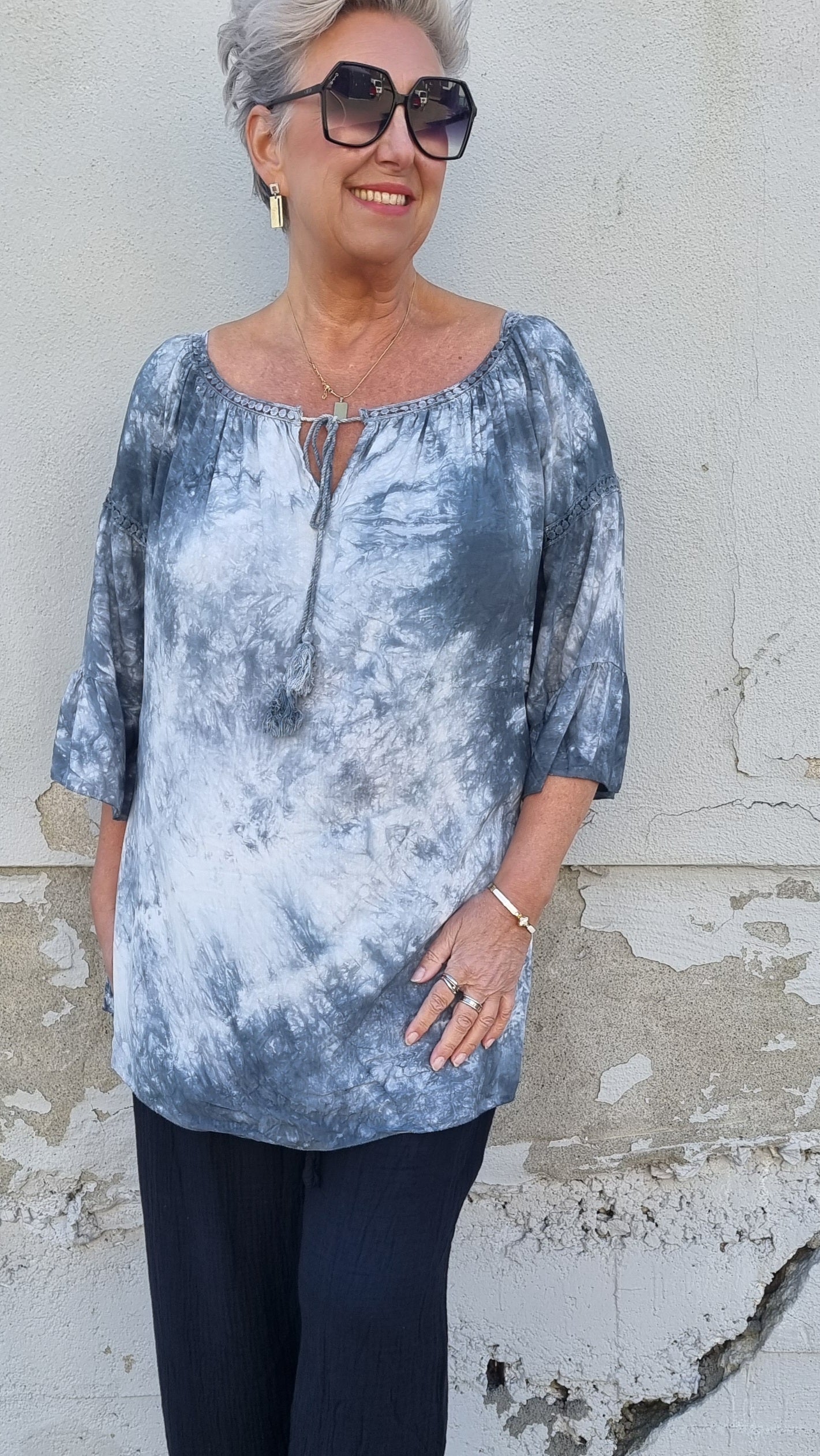 Mona bluse sort