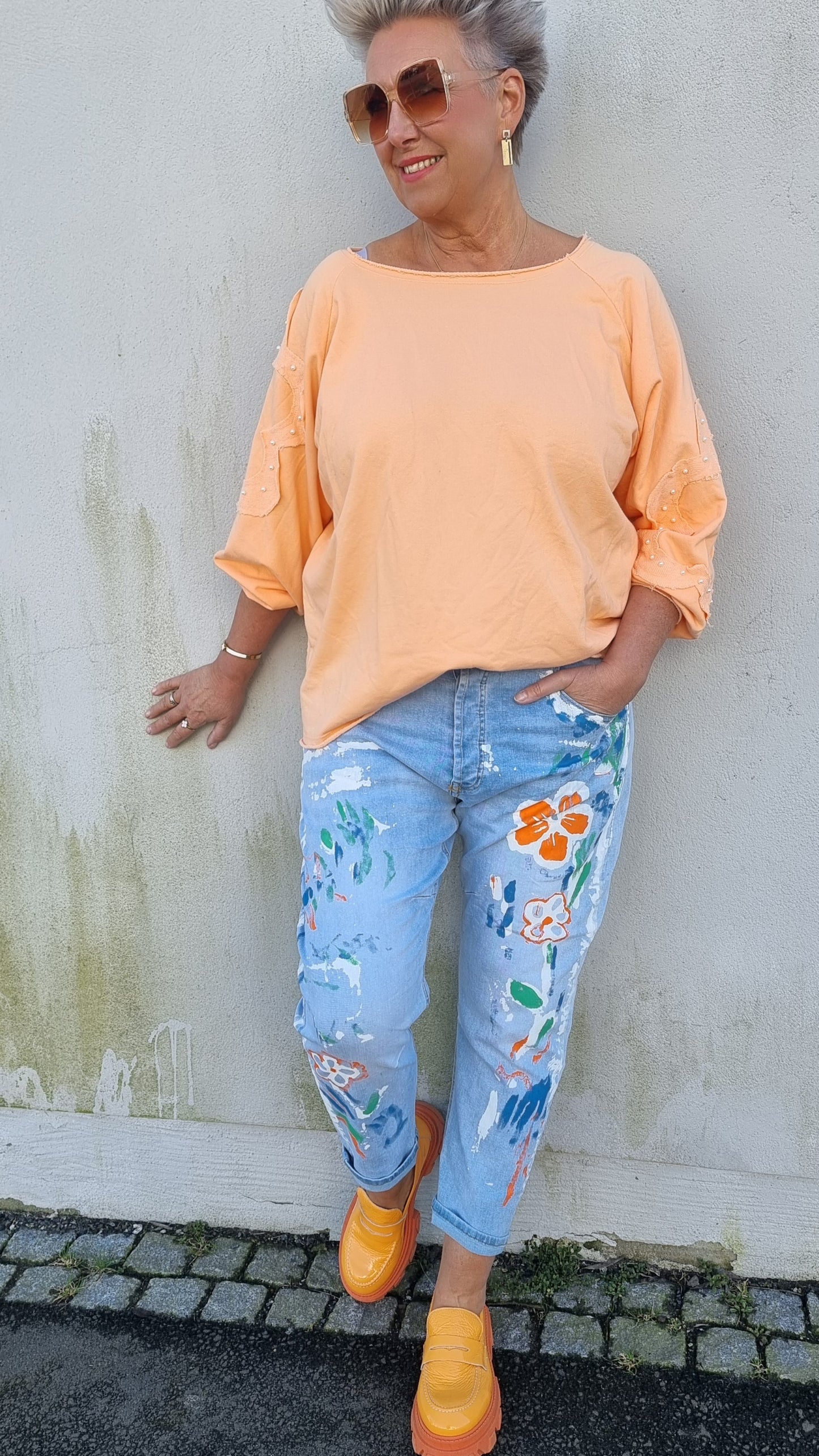 Astrid jeans med blomster maling