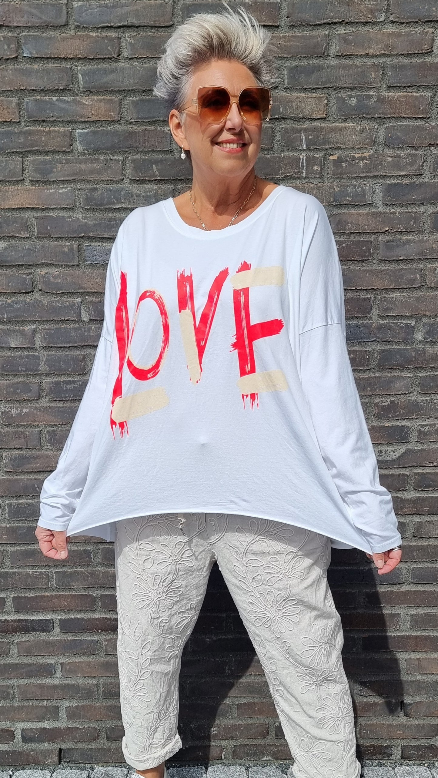 Love top hvit