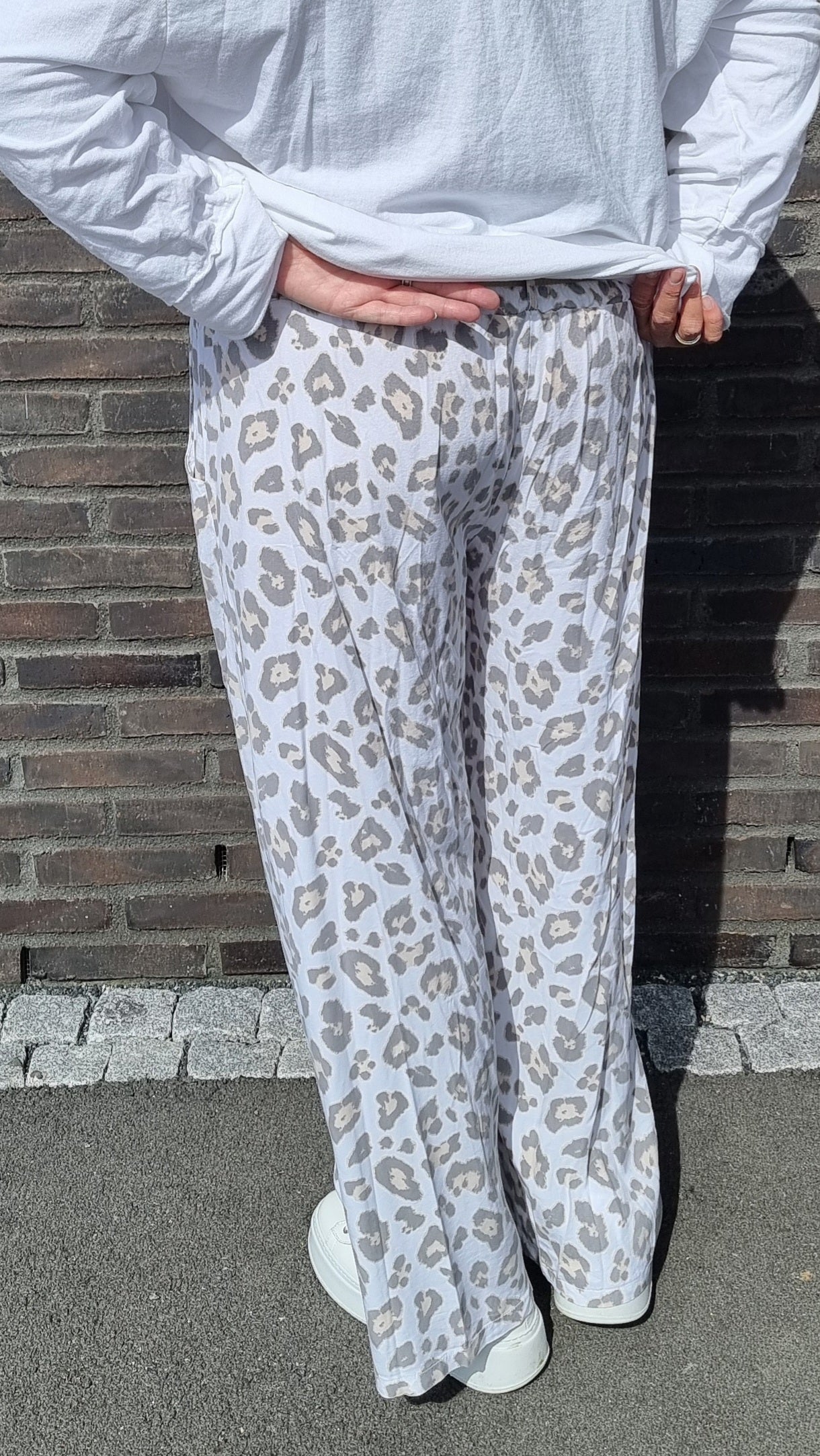 Leo bukse hvit med belte