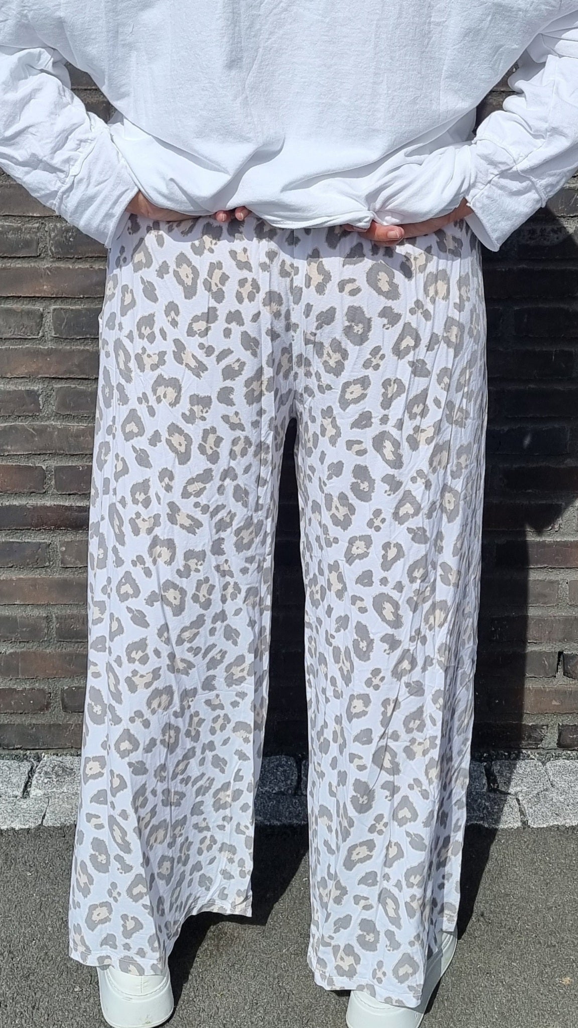 Leo bukse hvit med belte