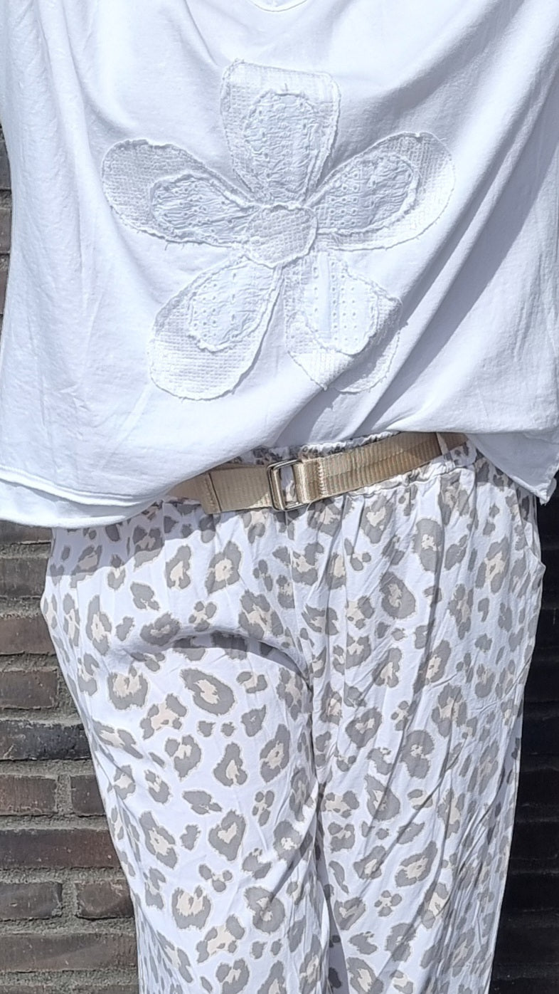 Leo bukse hvit med belte