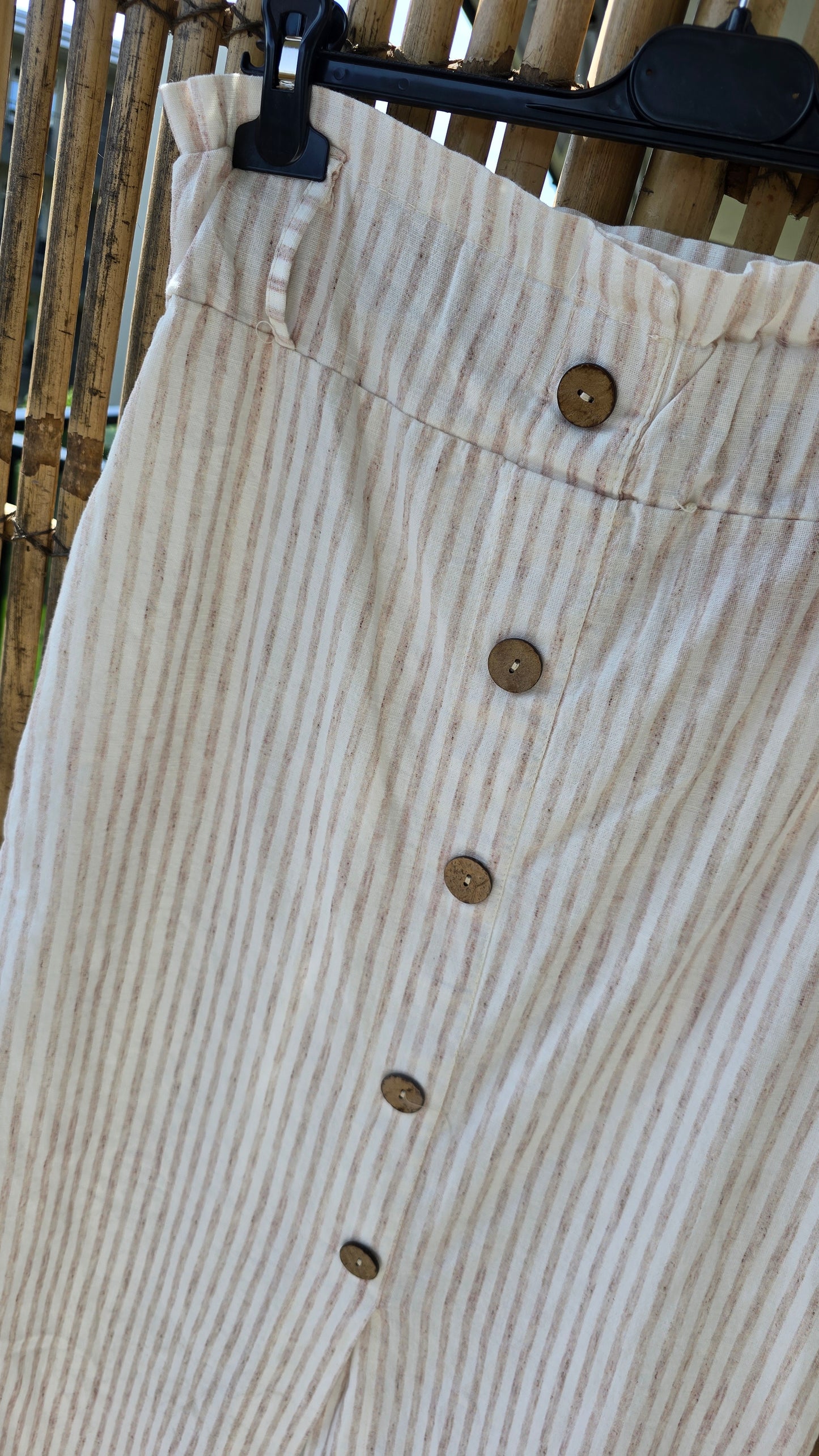 Kikki skjørt med striper beige