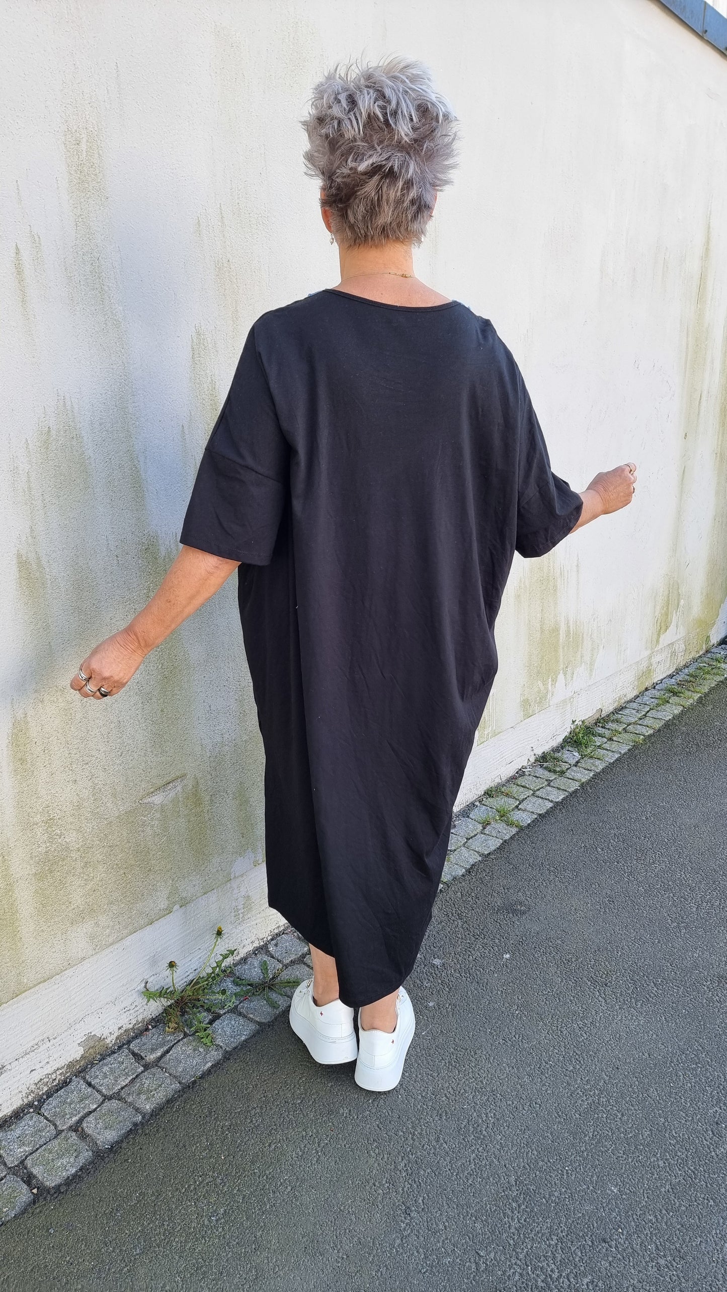 Astrid kjole svart