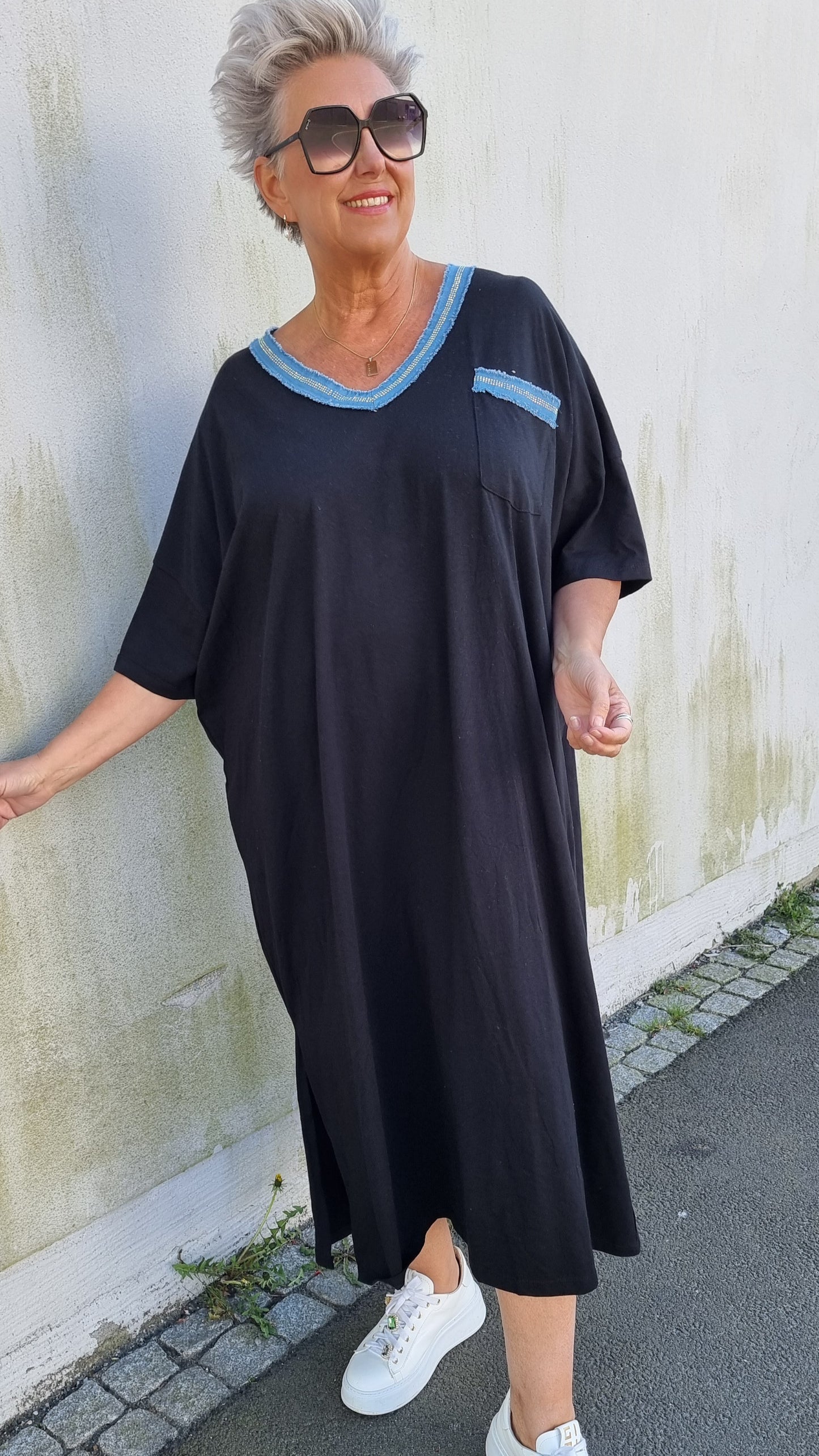 Astrid kjole svart
