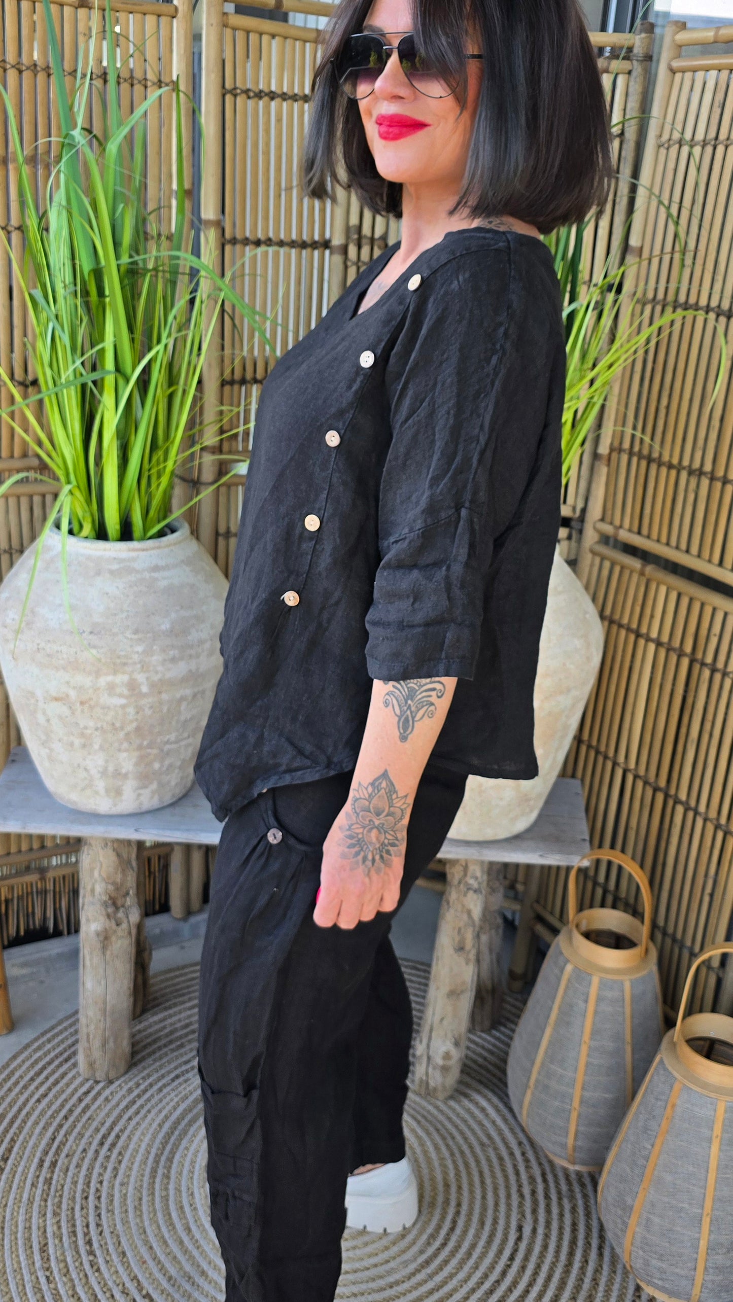 Jennifer linbluse sort
