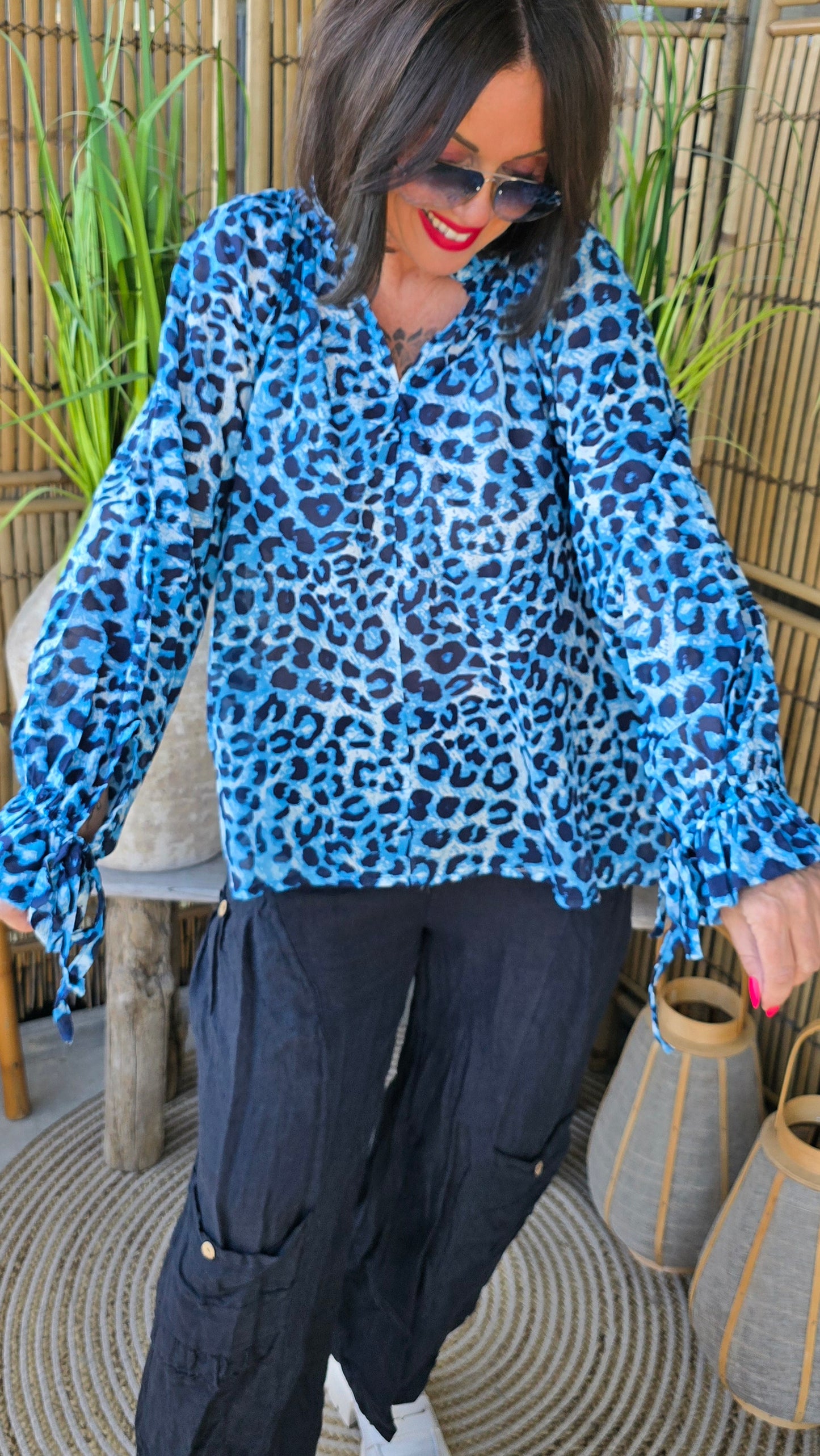 Hanna leo bomulls bluse blå
