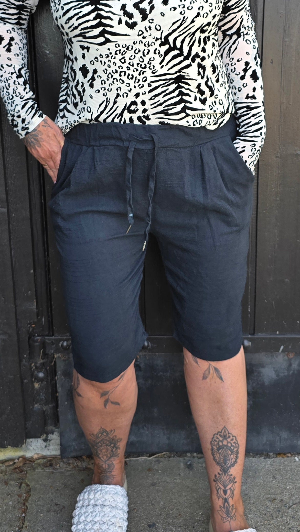 Beatrice shorts svart