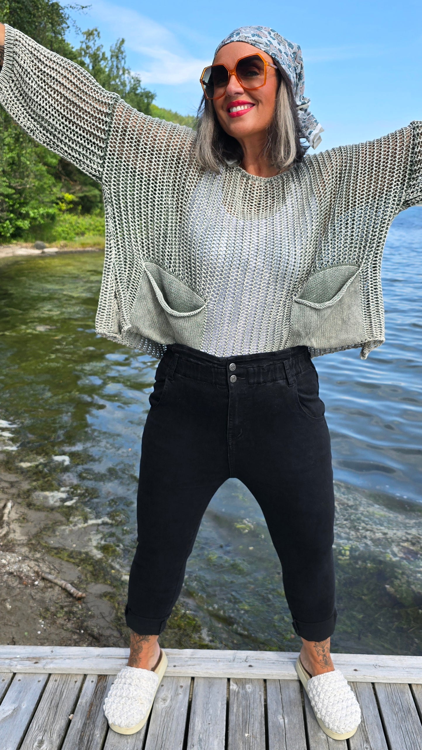 Tina jeans svart med strikk
