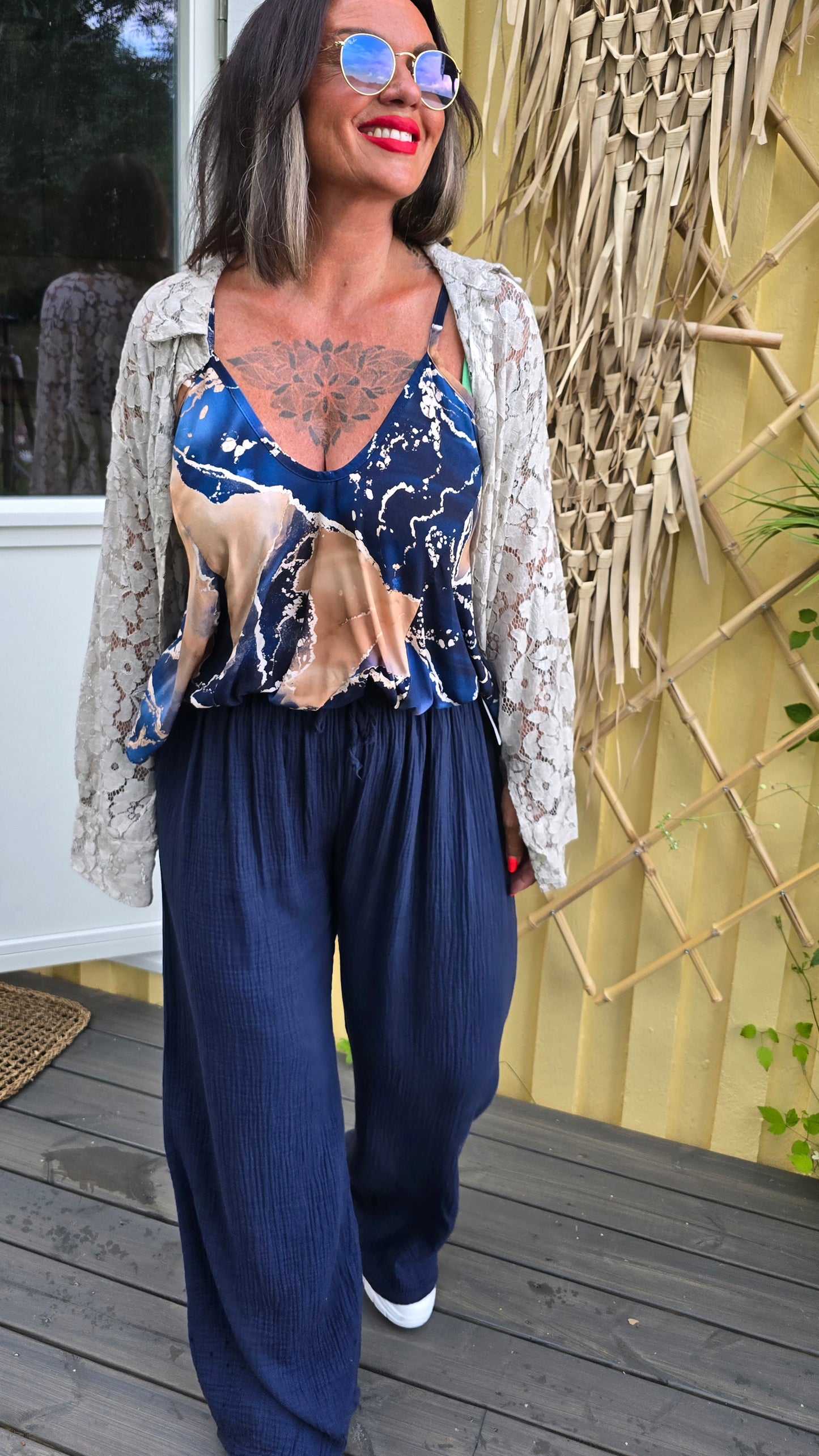 Kaja topp med print navy