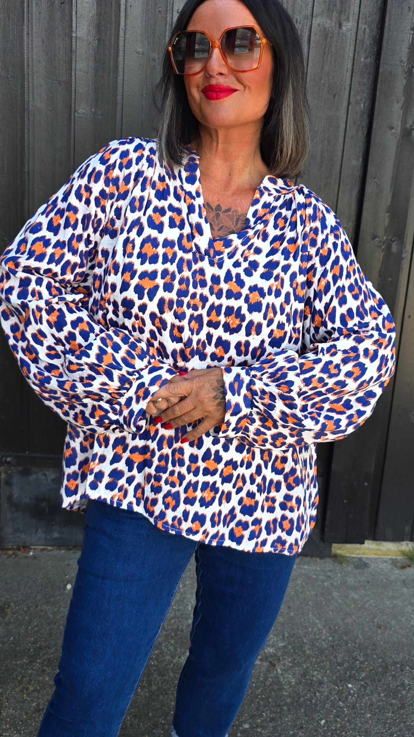 Bluse med leo print
