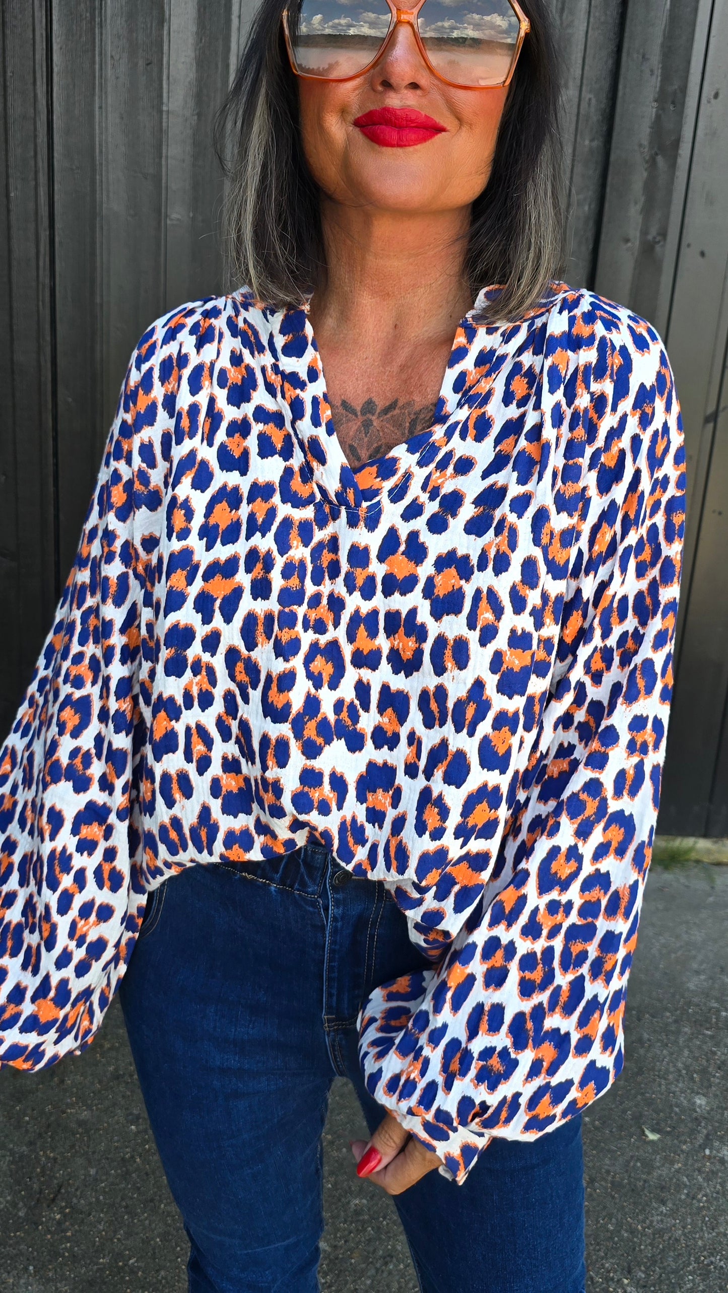 Bluse med leo print