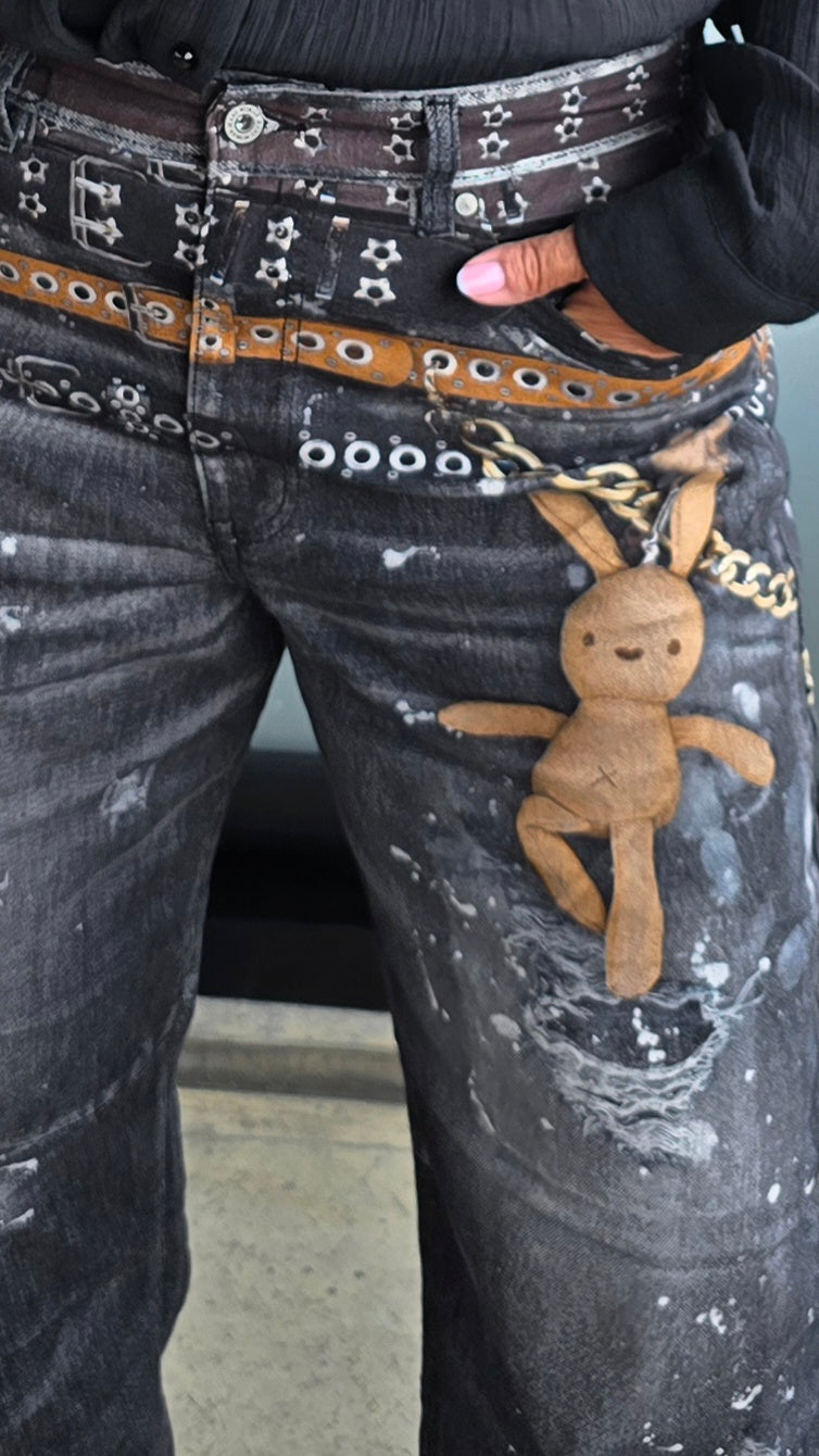 Katja jeans med trykk gråsvart