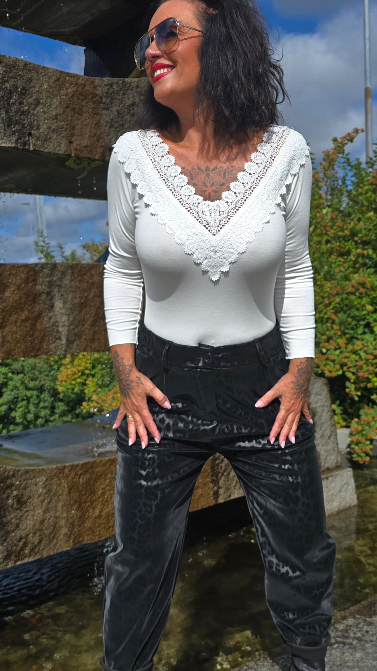 Johanne shiny leo bukse svart