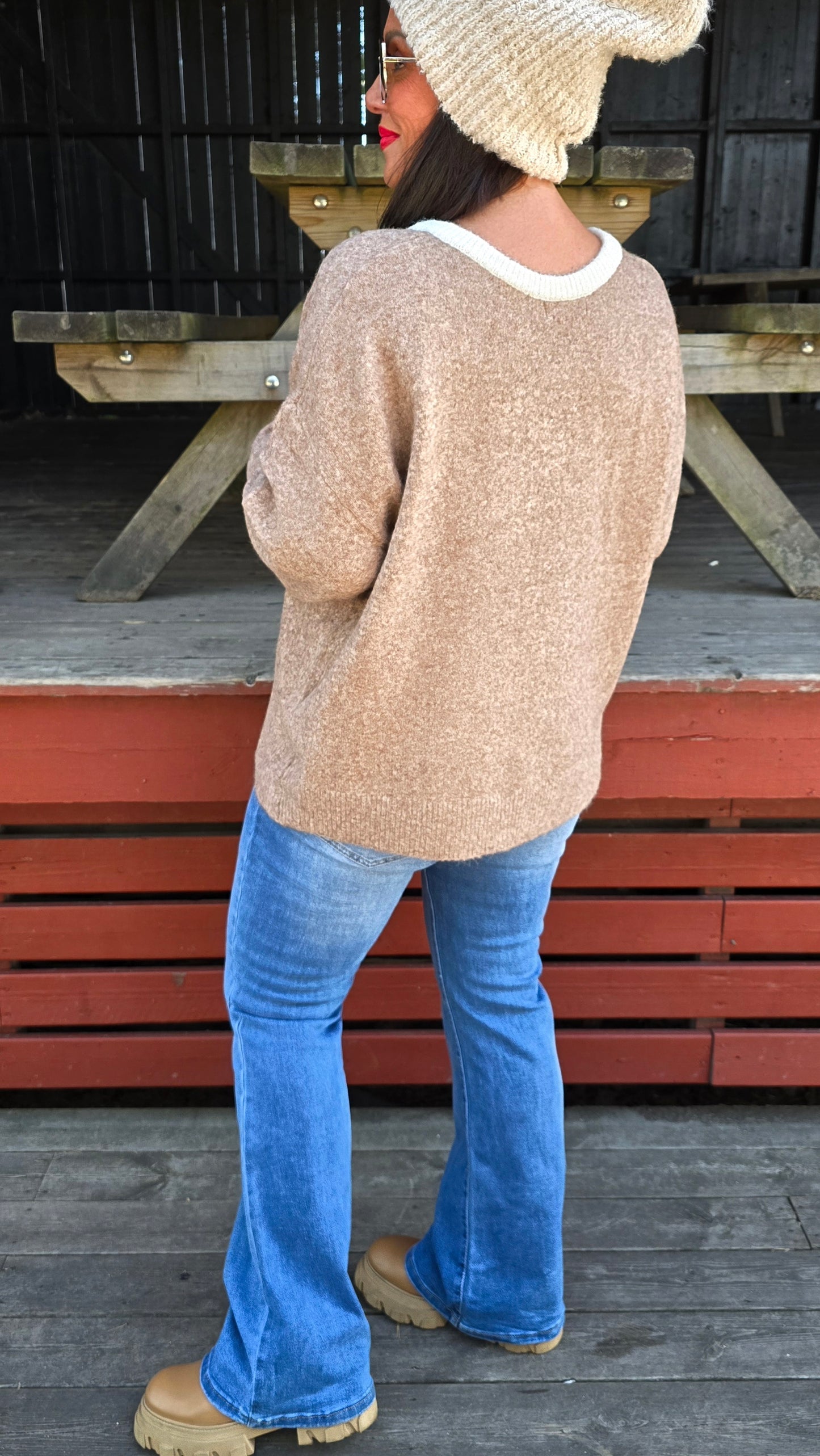 Jessie genser camel