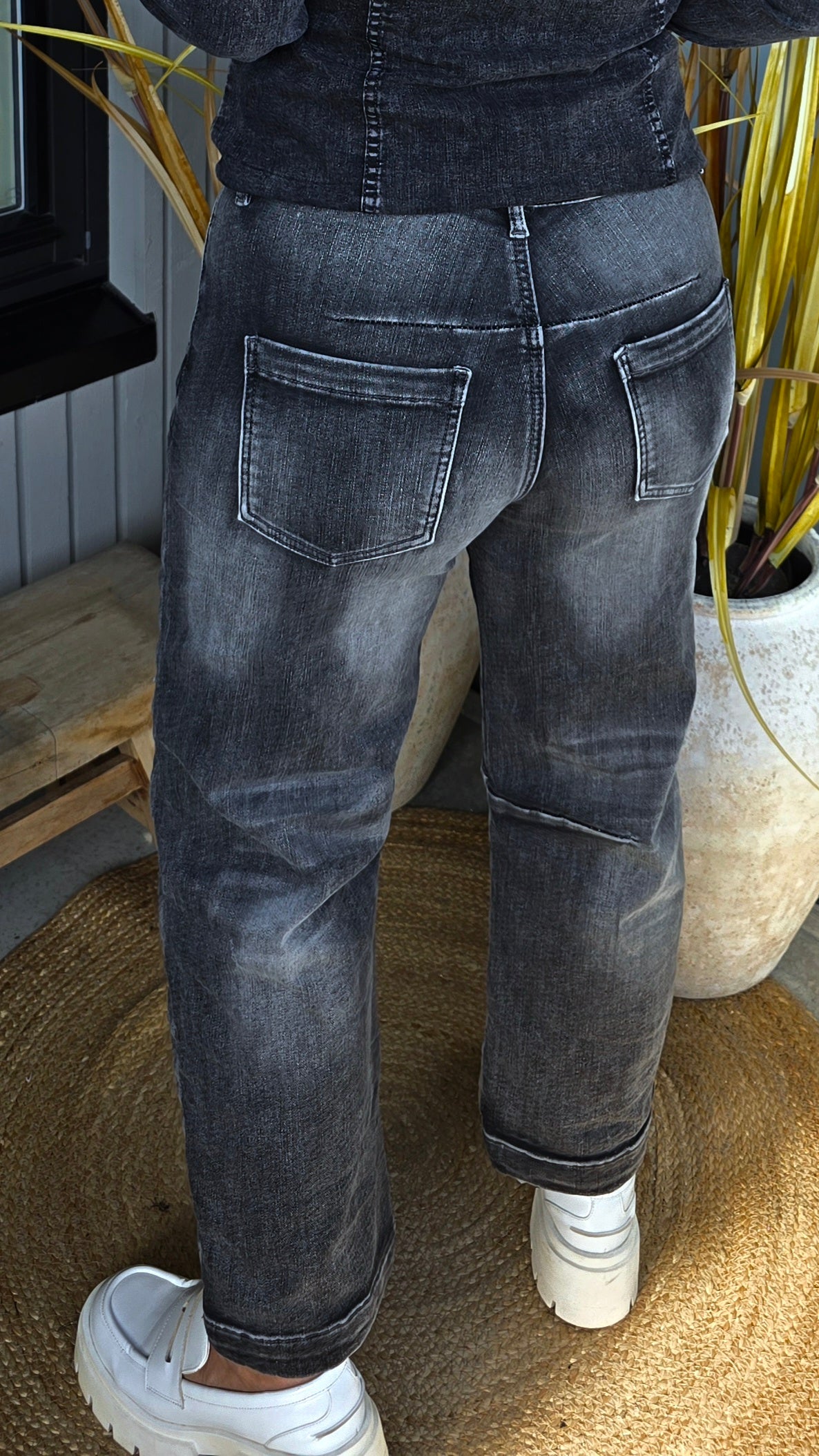 Fika jeans gråsvart