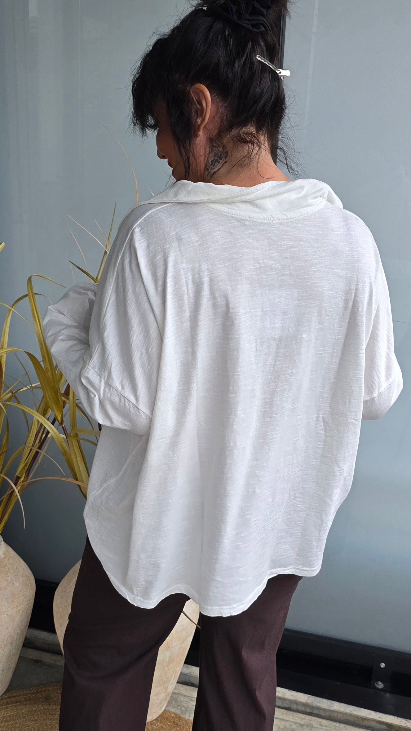 Bianco topp med knapper offwhite