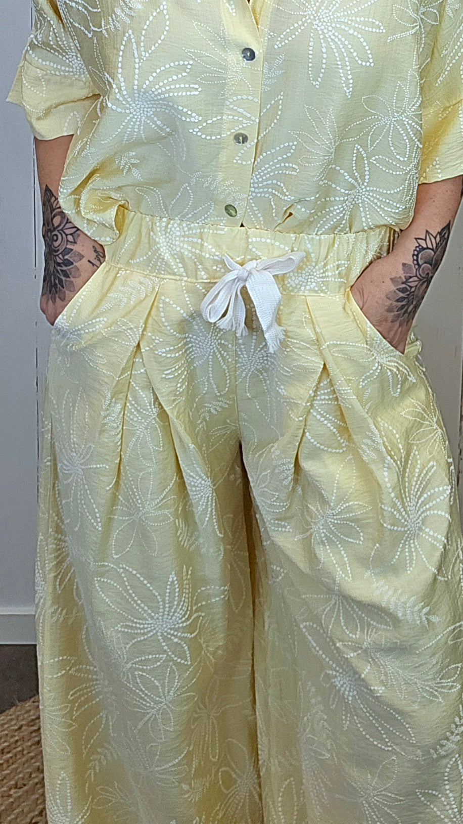 Hanne bukse med knyting Gul