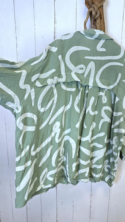 Sigrid bomullsskjorte med abstrakt mønster