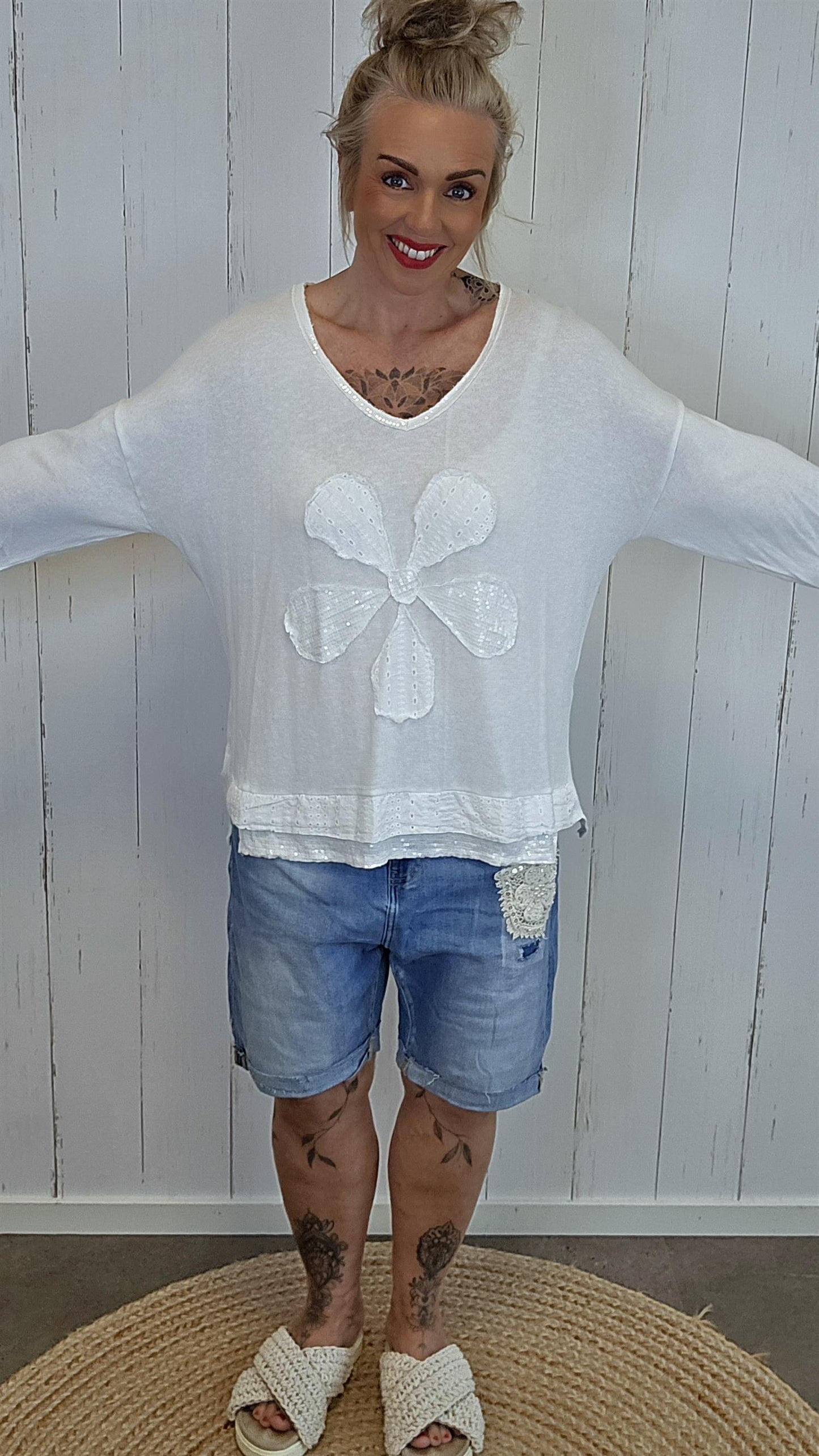 Ava topp blomst hvit