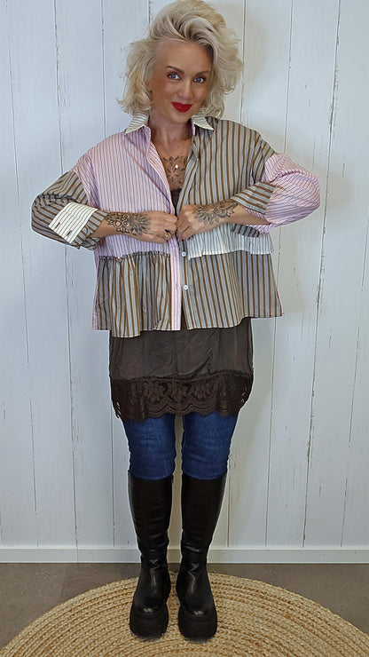 Hermine patchwork skjorte med striper rosa