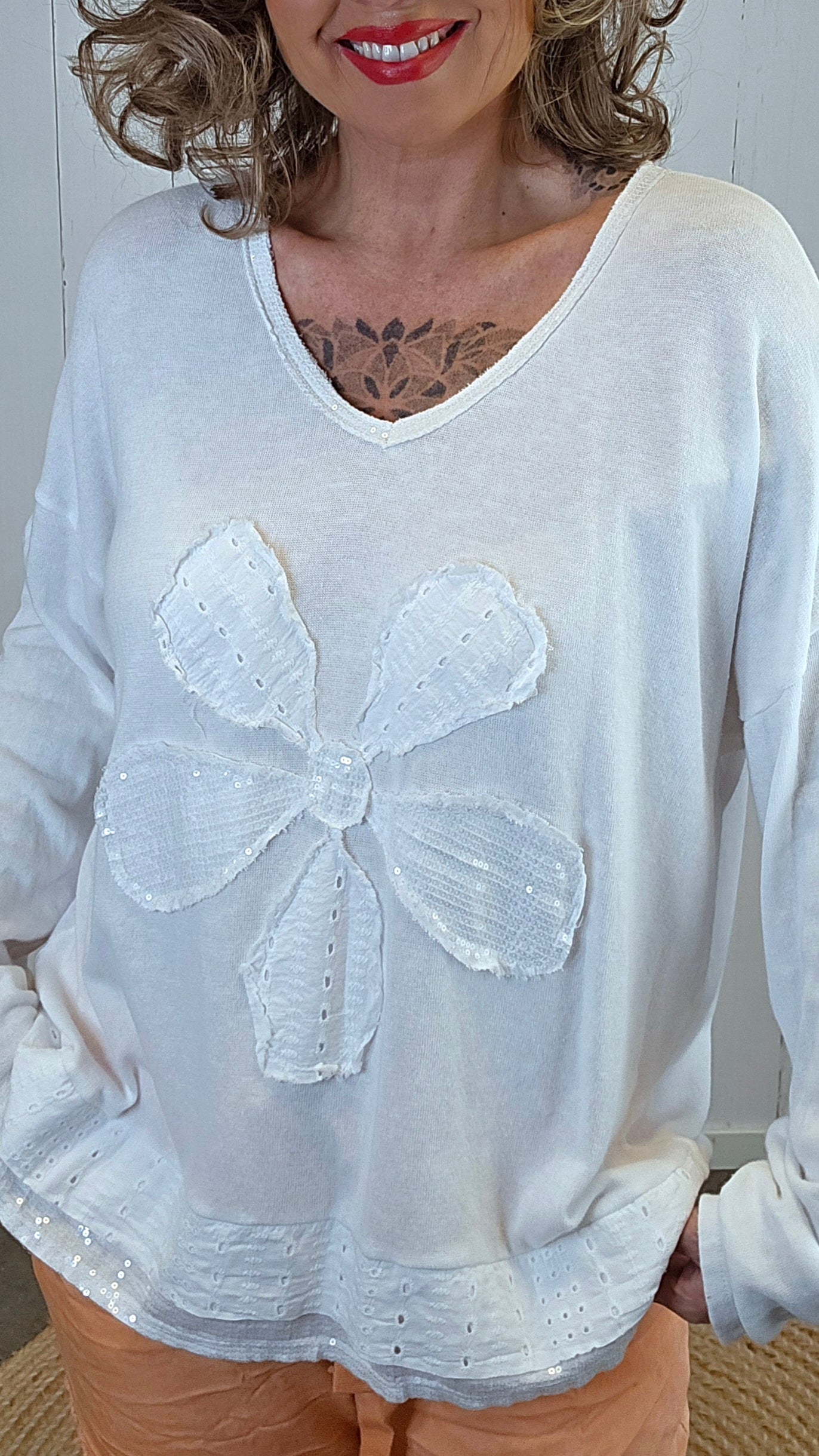 Ava topp blomst hvit