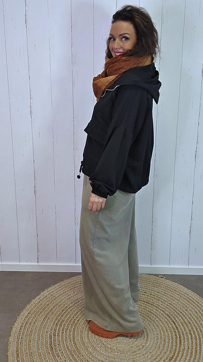 Nora hettejakke svart