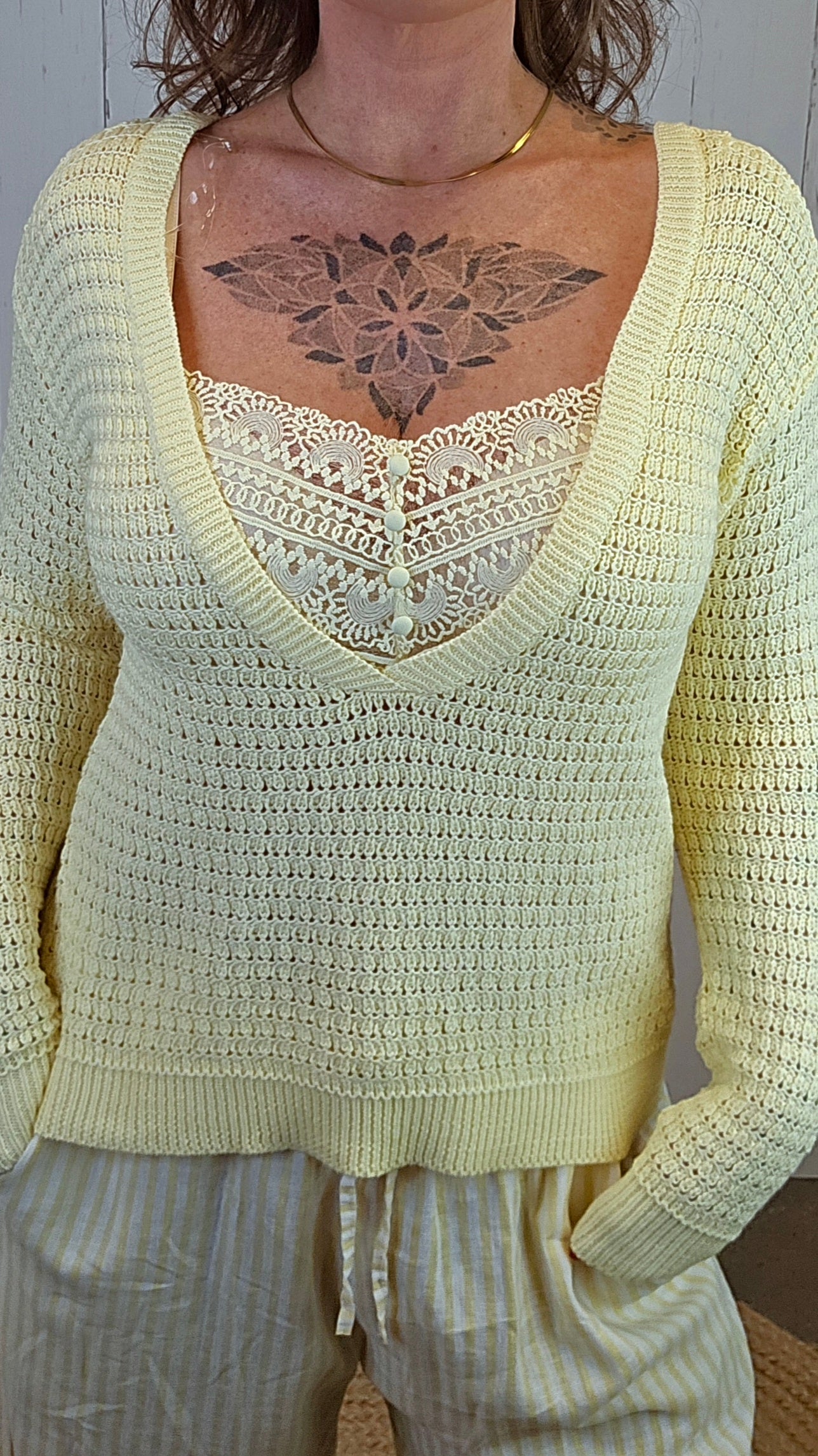 Hedda gul strikkegenser