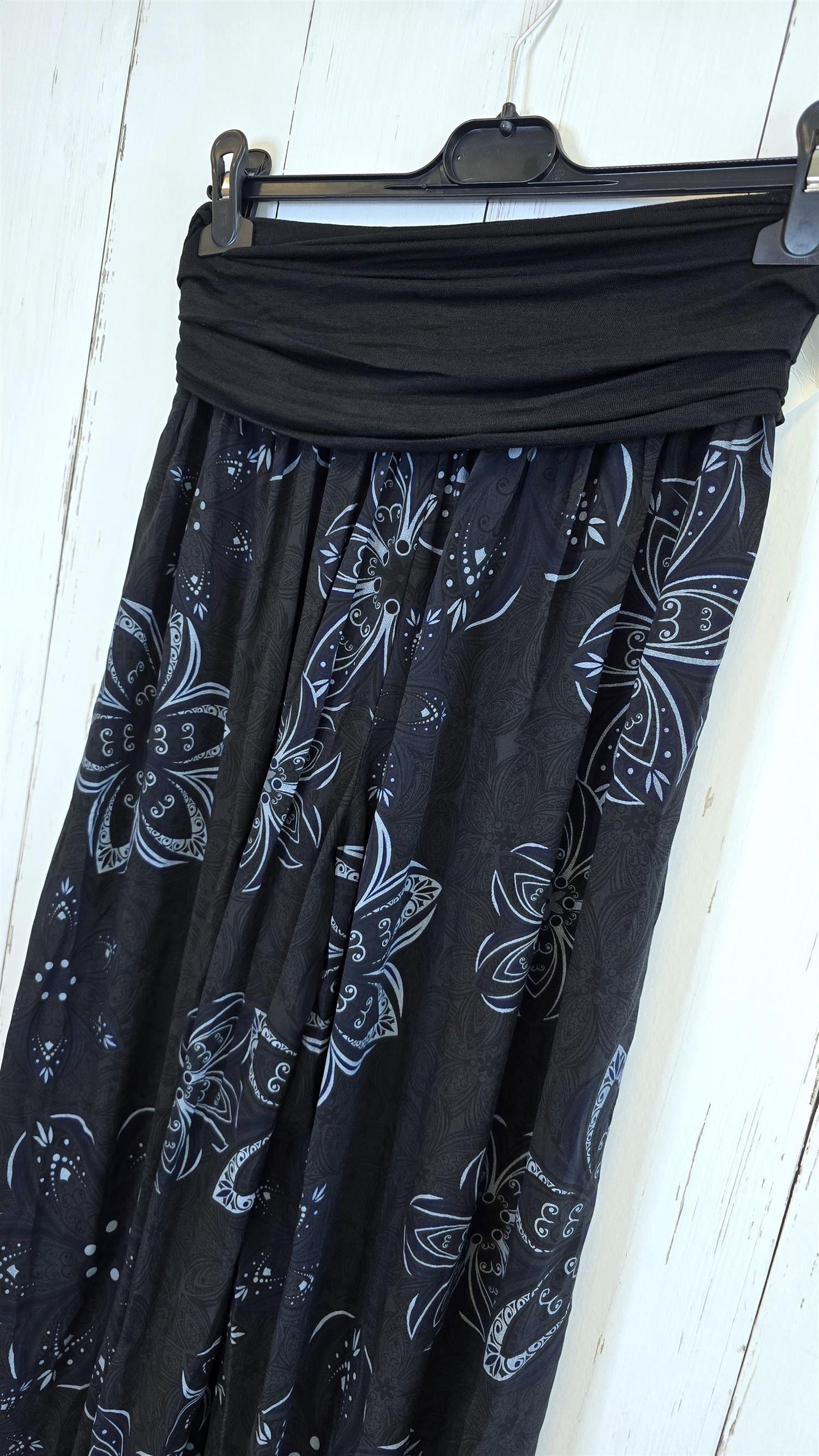 Jasmine bukse med print svart