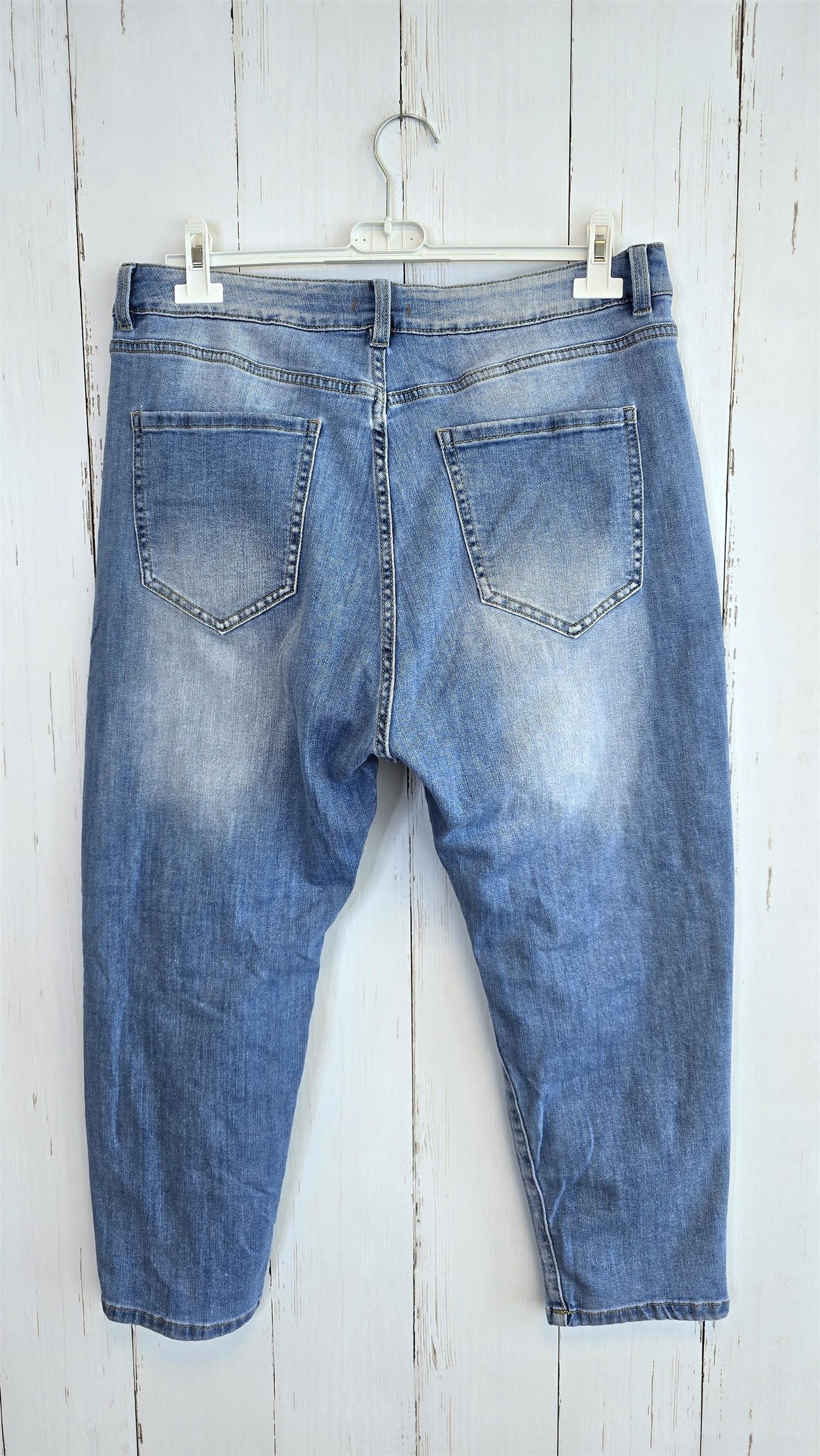 Daisy denim bukse med slitasjedetaljer