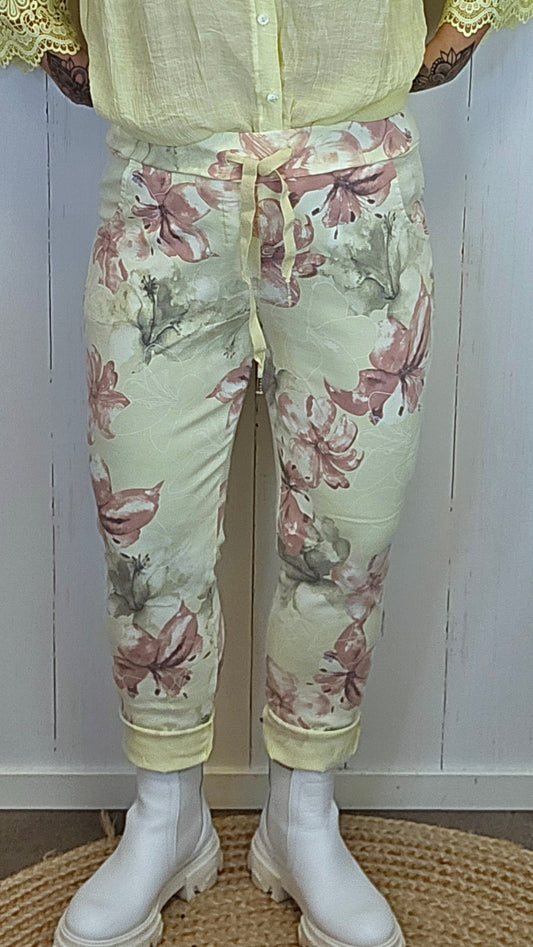 Camilla blomsterbukse gul