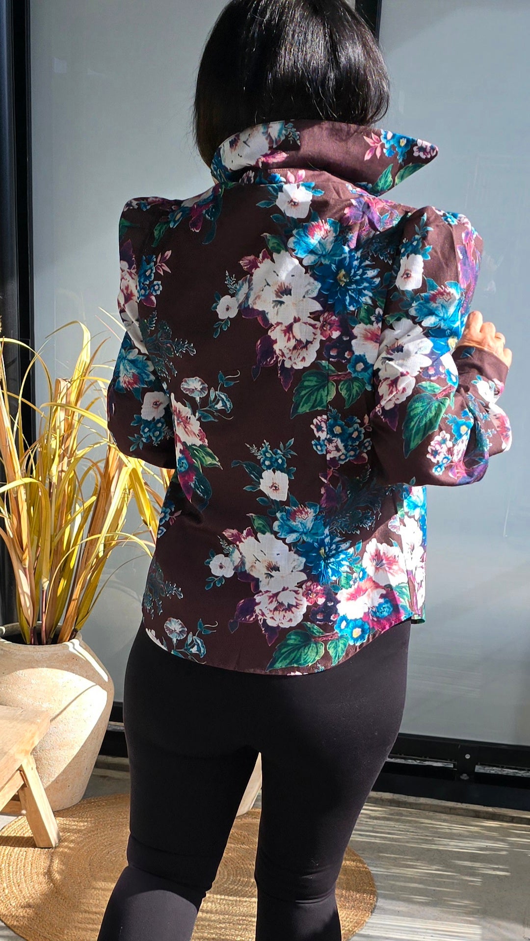 Stella skjorte brun med blomster