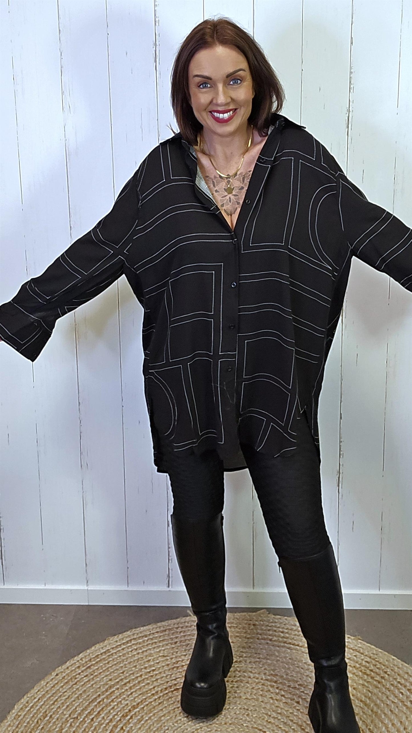 Ella rutet skjorte svart