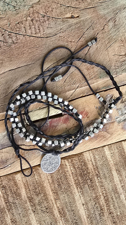 Cassie wrap armbånd svart