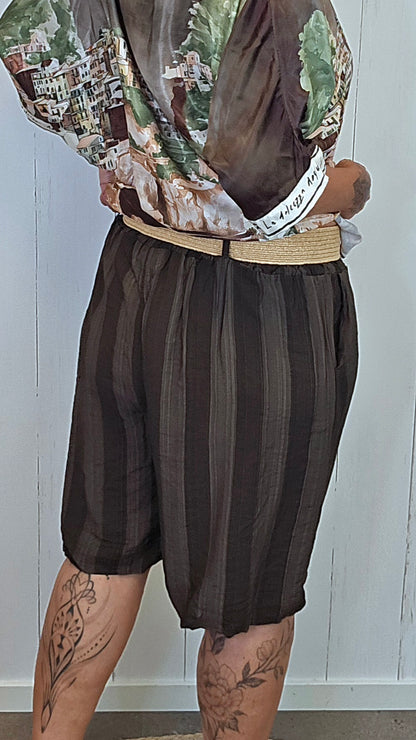 Løse shorts med belte brun