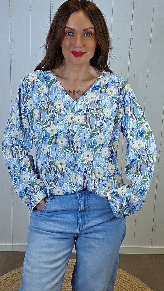 Elise blomsterbluse lys blå