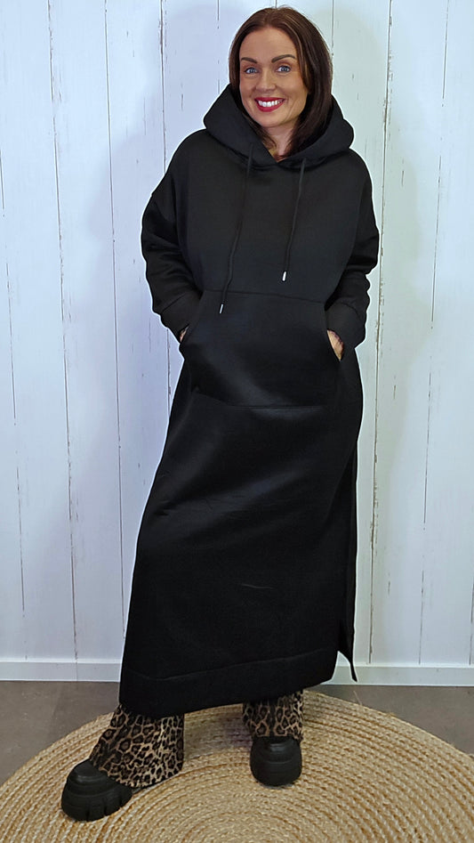 Lina hette kjole svart