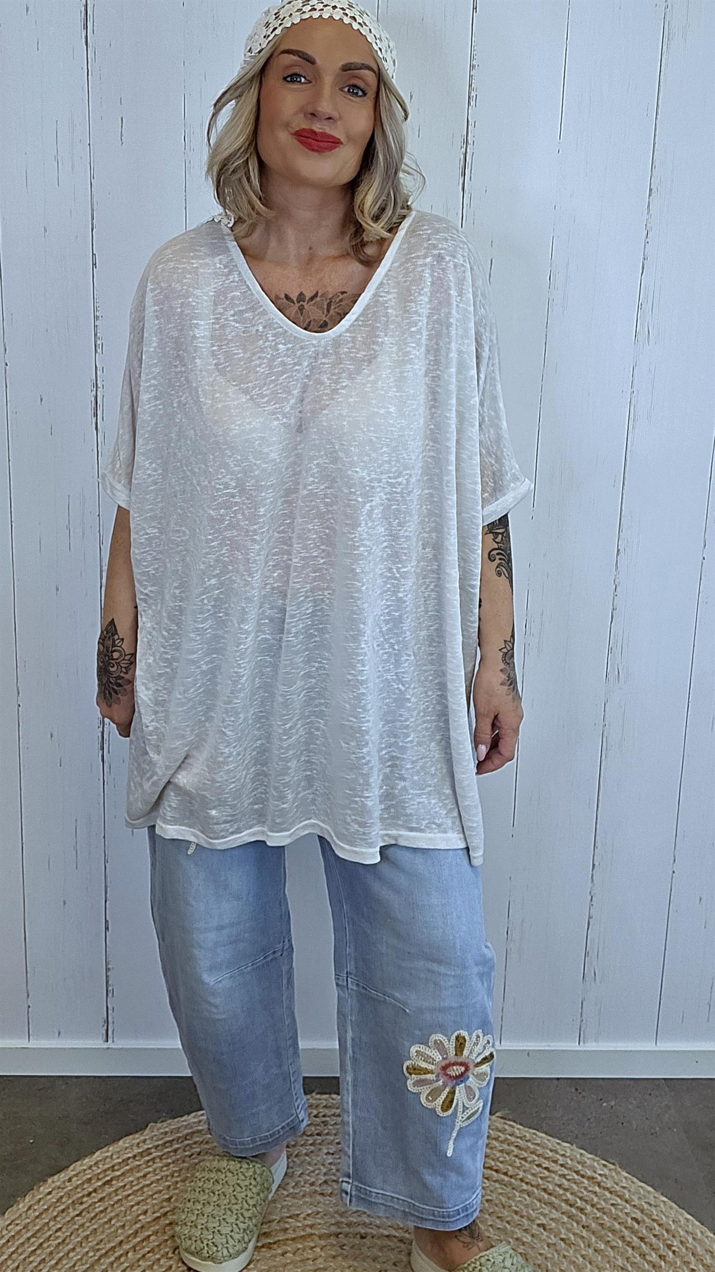 Catty oversized topp Beige