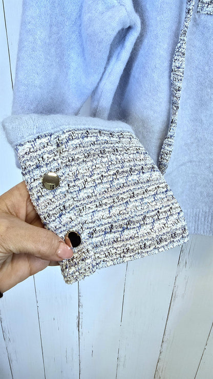 Rosita strikkegenser med tweed-detaljer blå
