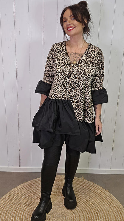 Liva leopardkjole
