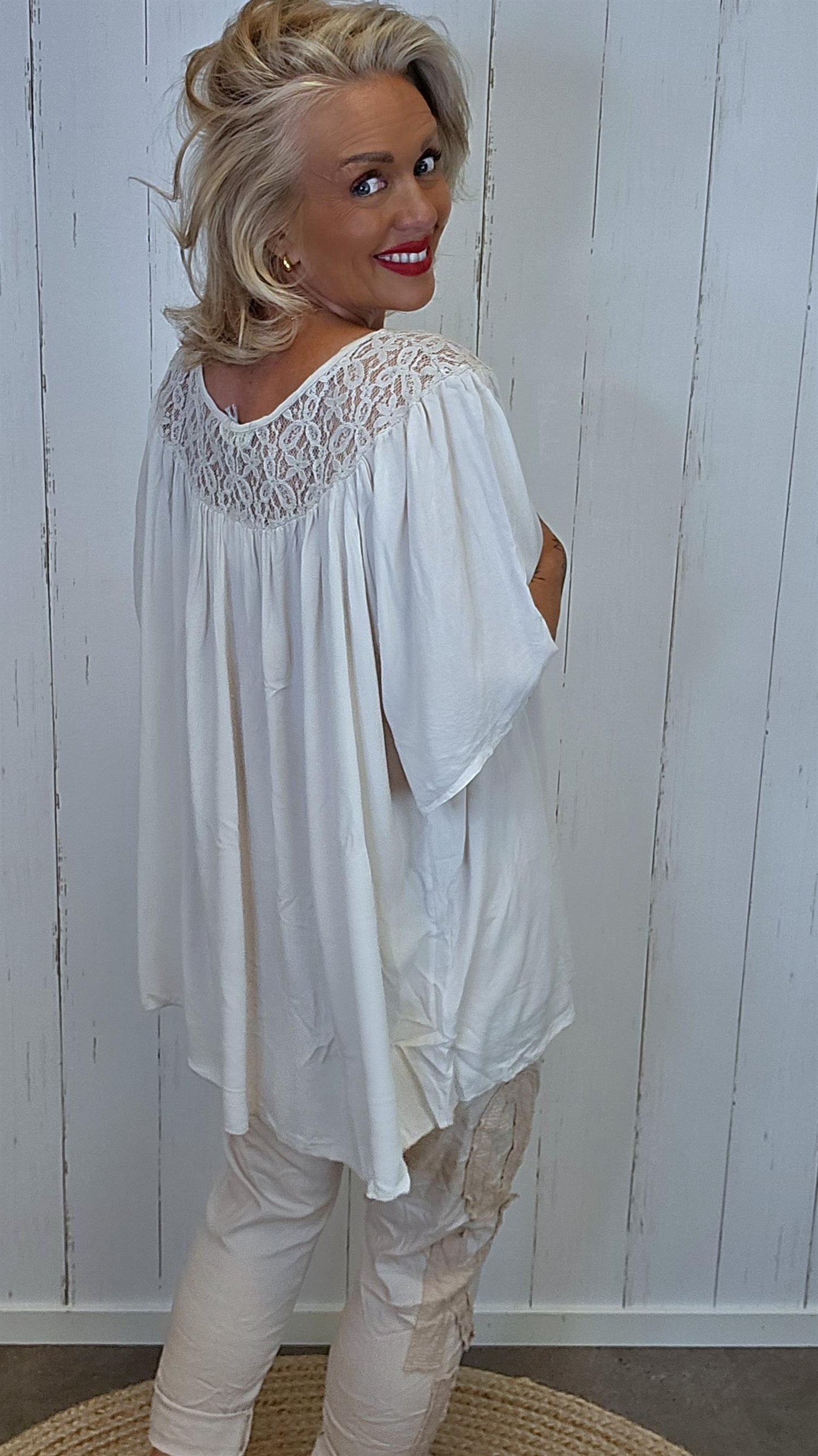 Freja blonde topp beige