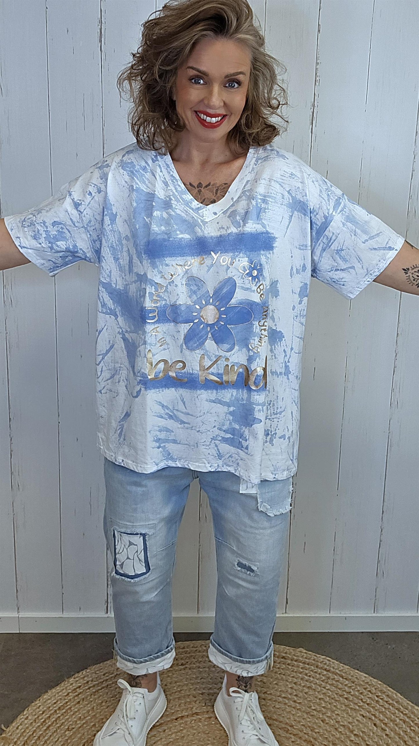 Alma t-skjorte Be Kind blå