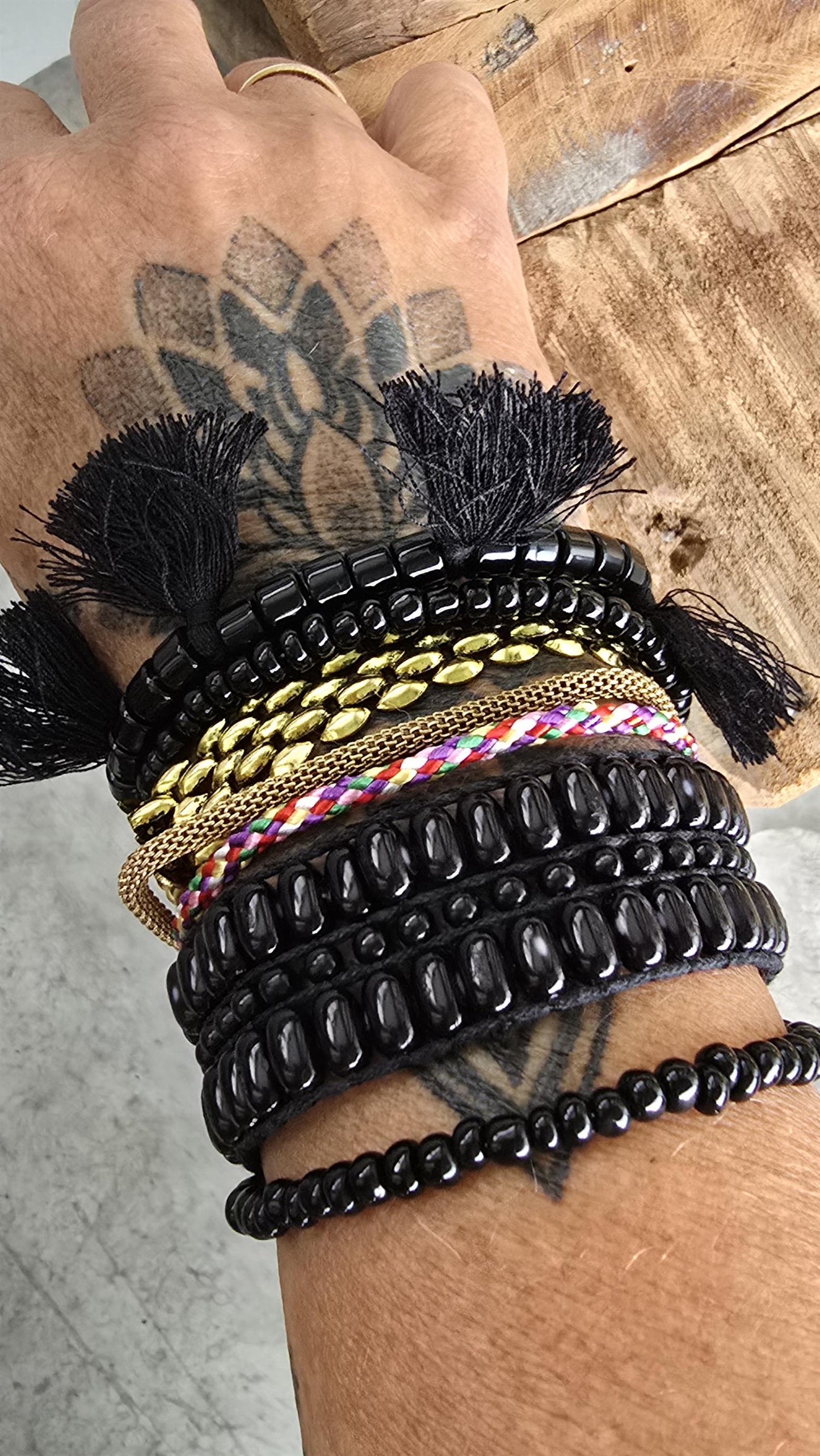 Hanne wrap armbånd svart
