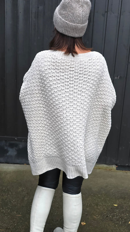 Inez baggy genser beige