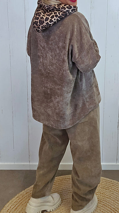 Lola leo hettegenser taupe