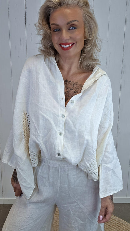 Tanja linskjorte med Hekledetaljer creme
