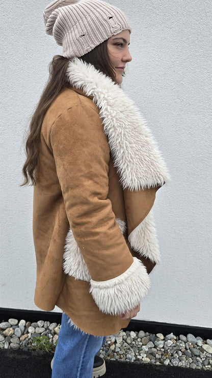 Kajsa jakke camel med pels